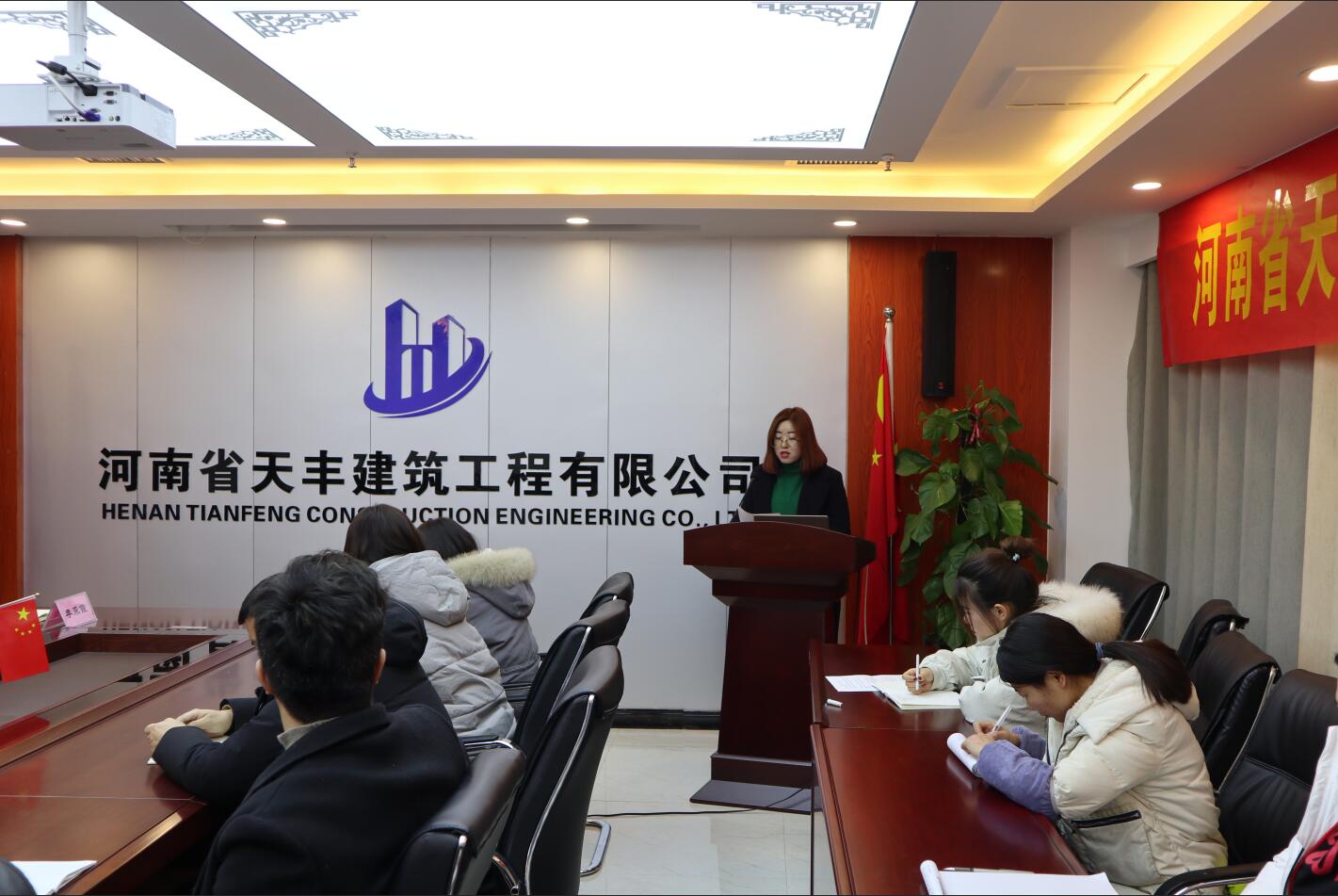 1548143898102841.jpg 老员工1.jpg